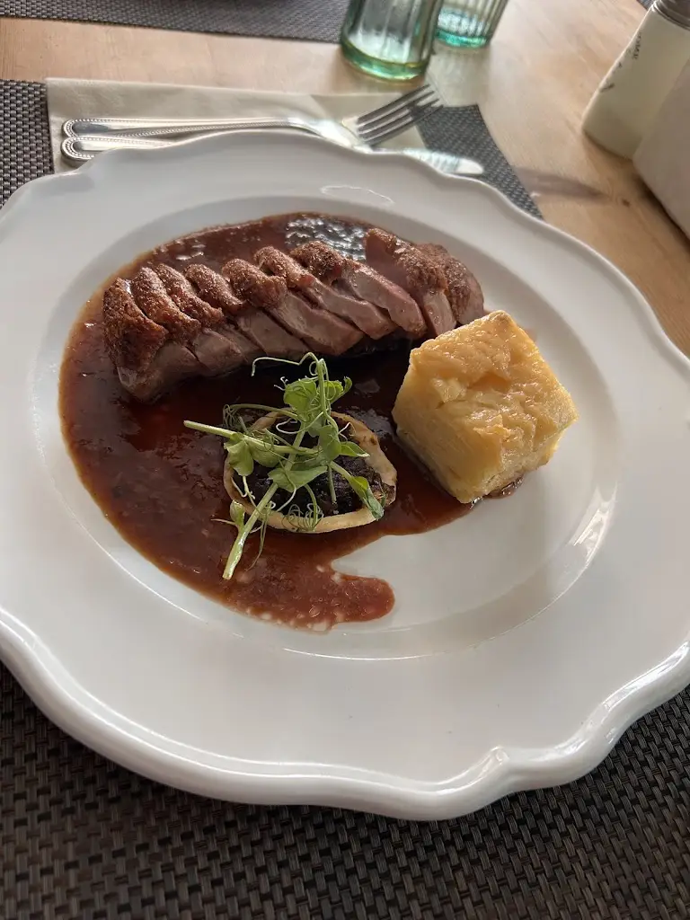 Richard McCaffery_The Caddy Mann_Jedburgh_review