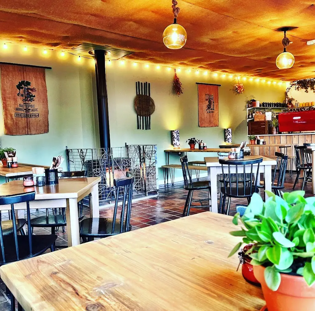 Out-there Artisan restaurant in Jedburgh