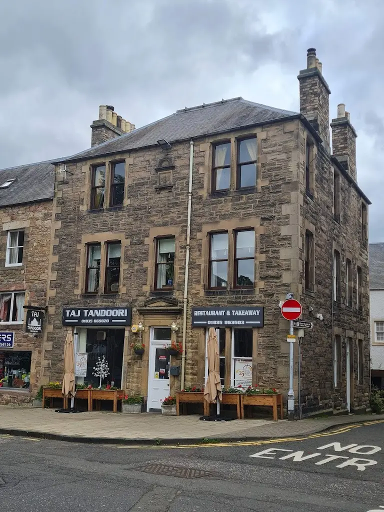 Taj Tandoori Jedburgh_Jedburgh_slider_image_3