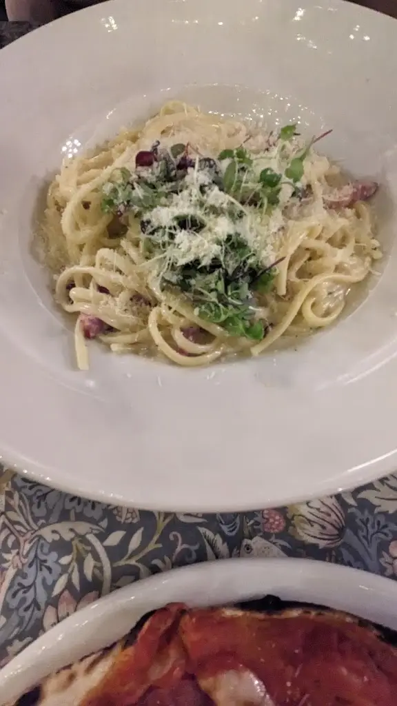 Sital Karki_Cafe Da Vinci_Kilmaurs_review