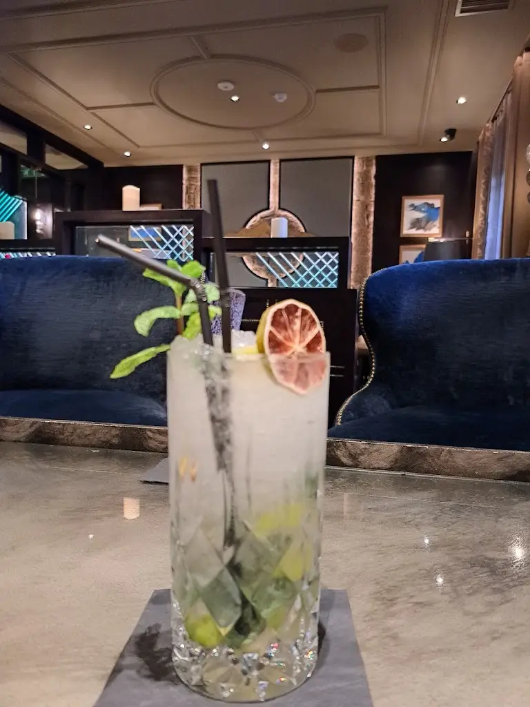 Menu_La Dragon_Kilmarnock_image_9