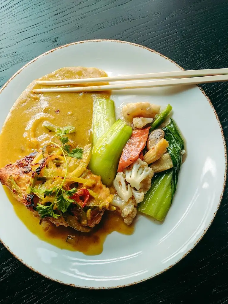 La Dragon_Kilmarnock_slider_image_3