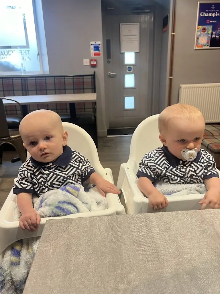 Ewen Ritchie_The Square Kintore_Kintore_review