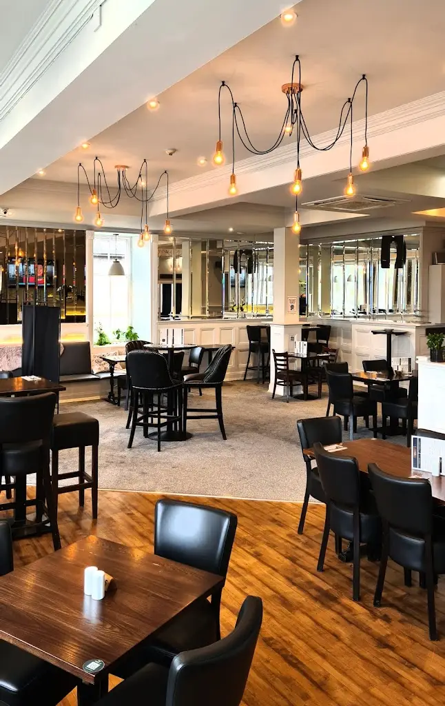 Edward's_Inverurie_slider_image_1