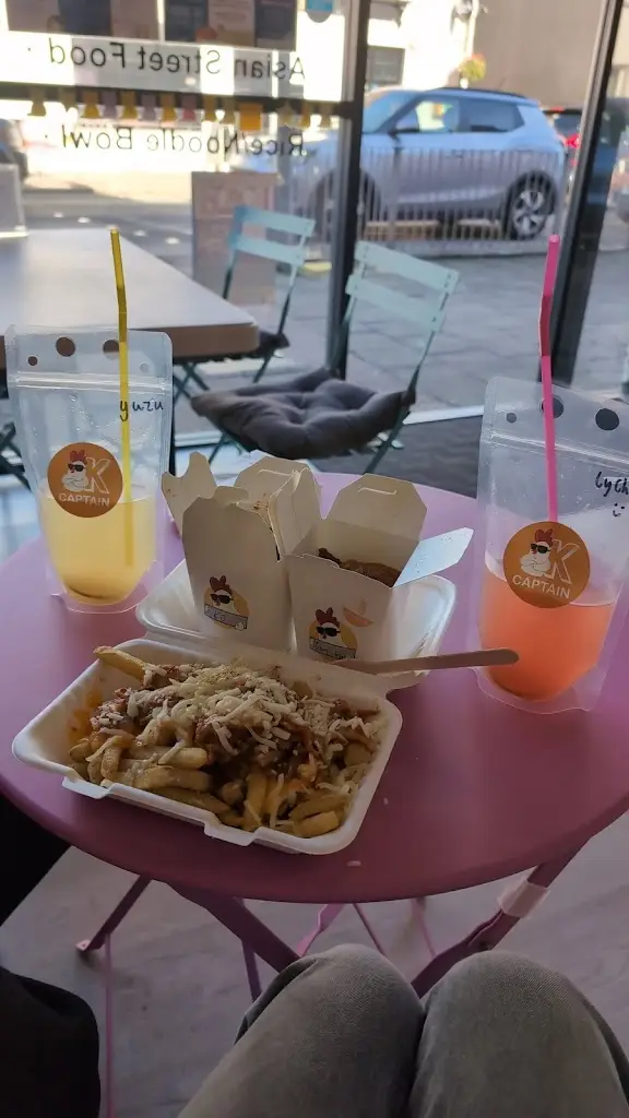 Caileah Job_Captain K Chicken_Inverurie_reseña
