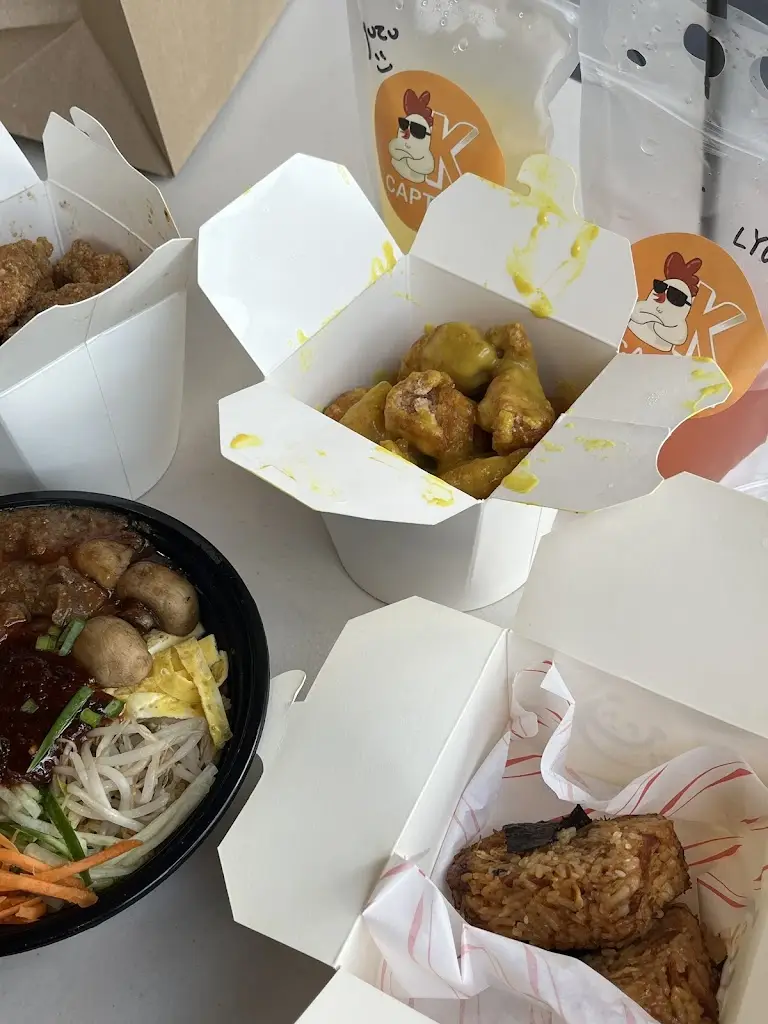 liu sitong_Captain K Chicken_Inverurie_reseña