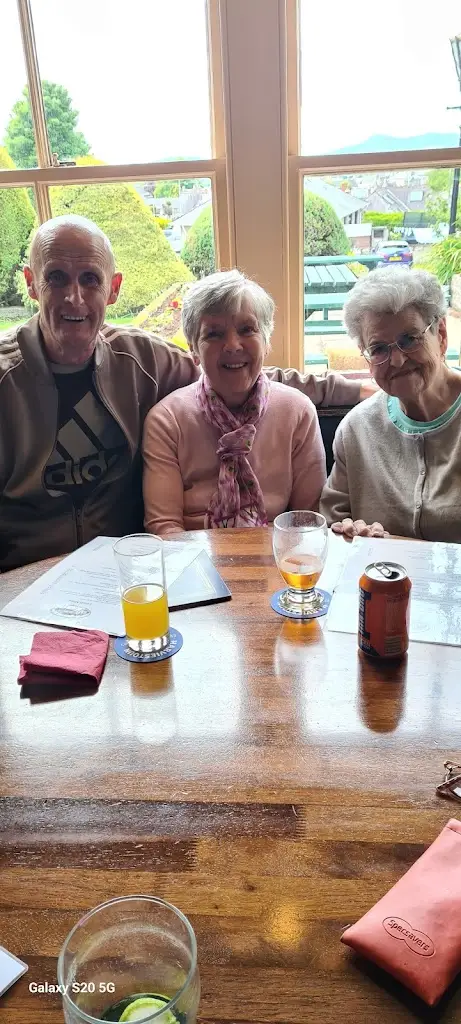 Isobel Neish_The Redgarth_Inverurie_recensione