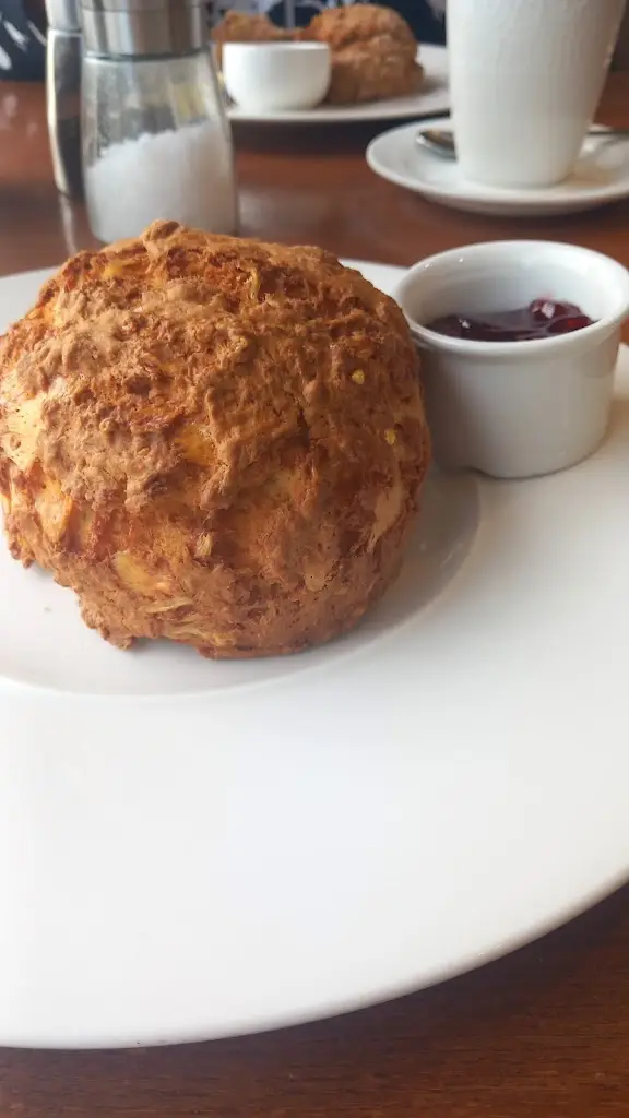 Marilyn Dyer_Sinclairs Jewellers_Inverurie_review