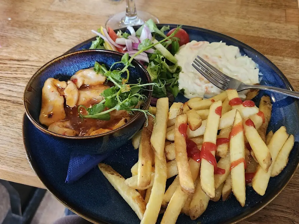 Marcia Marsden_Crown & Anchor Inn_Kinloss_review