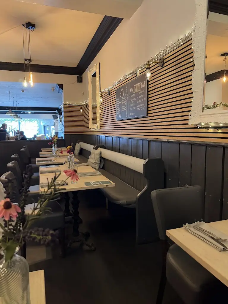 Emily Kapllani_Number 27 Bar and Kitchen_Inverness_review