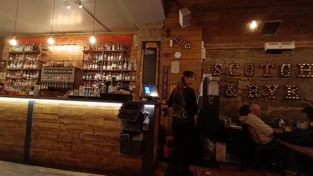 Scotch & Rye_Inverness_slider_image_3