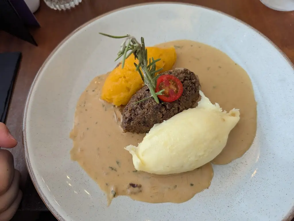 Chad Astbury_Urquhart’s Restaurant_Inverness_review