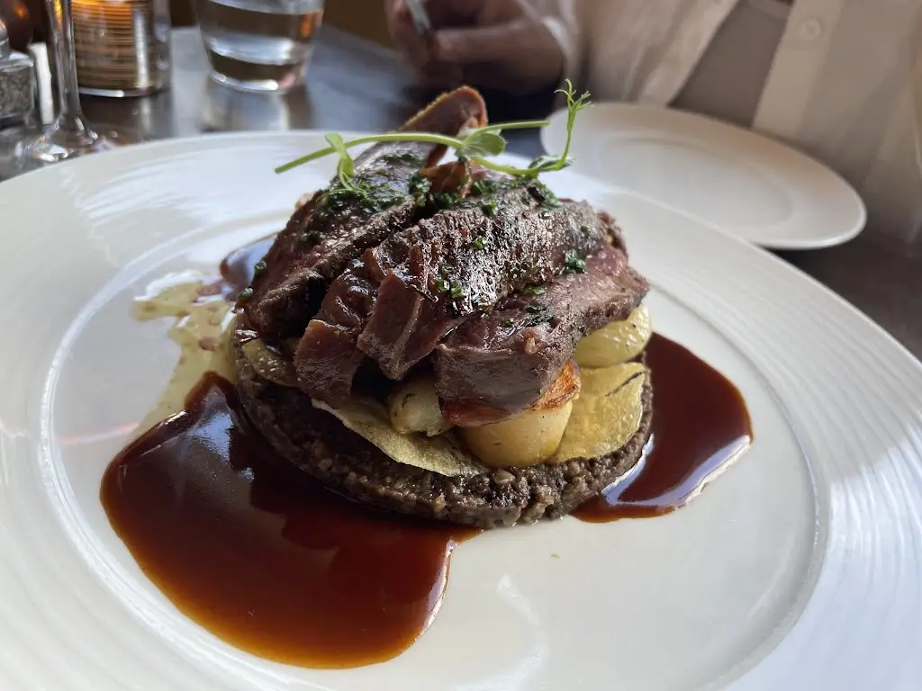 Rocpool_Inverness_slider_image_2