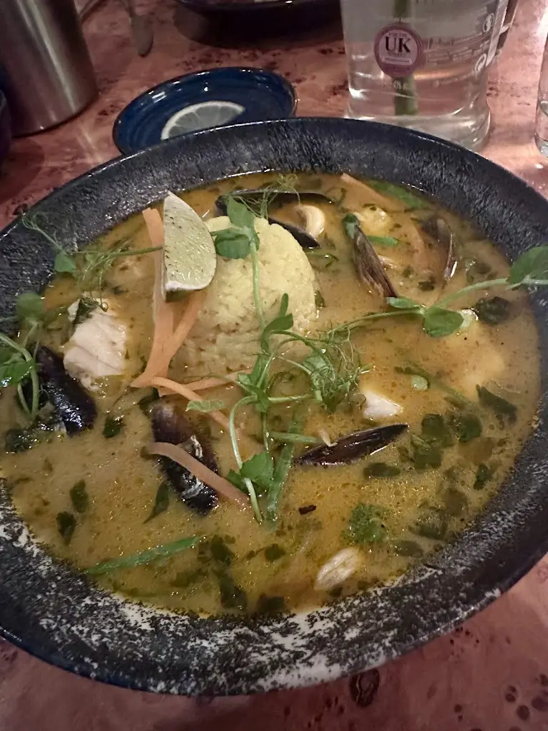 Gdub Welcher_Cafe 1_Inverness_review