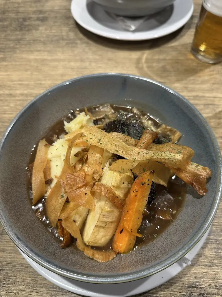 Eva Goldthwaite_The Castle Tavern_Inverness_review