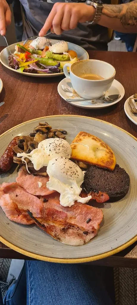 Menu_Girvans_Inverness_image_5