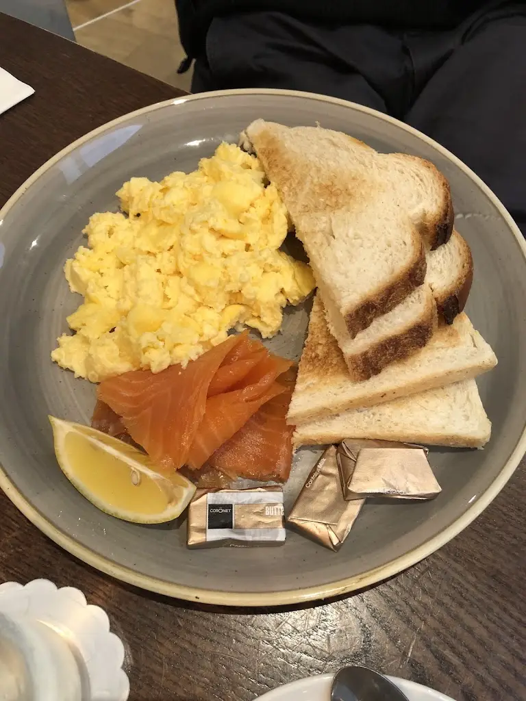 Menu_Girvans_Inverness_image_9