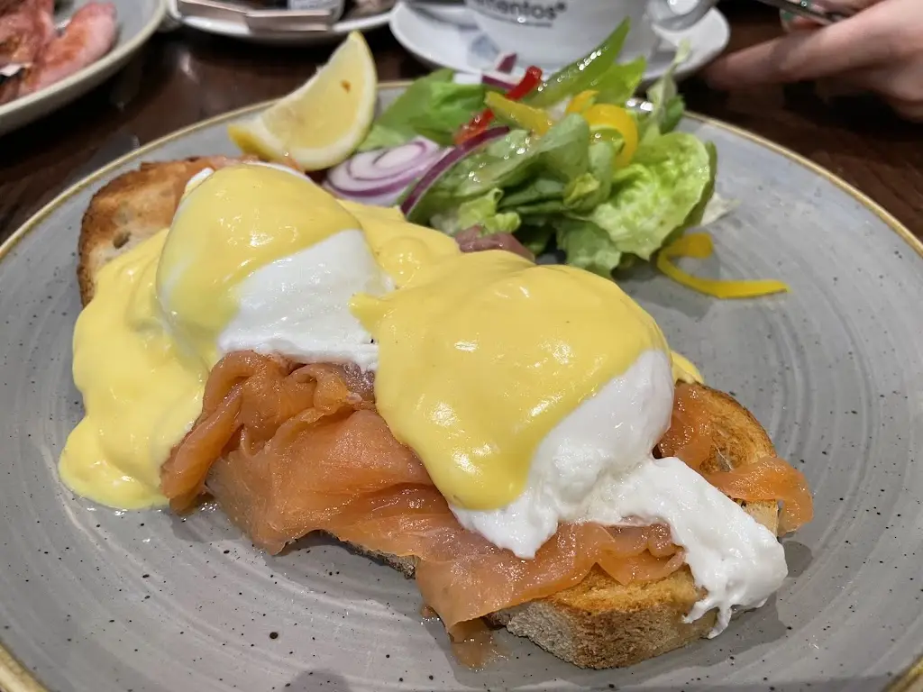 Girvans_Inverness_slider_image_3