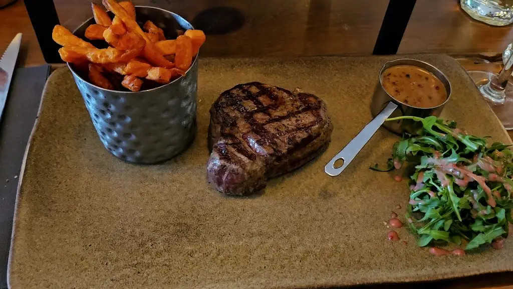 Prime | Steak & Seafood_Inverness_slider_image_2