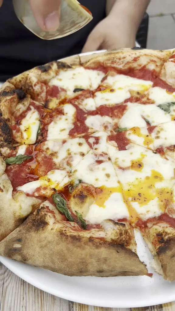 Cheese & Tomatin_Inverness_slider_image_2