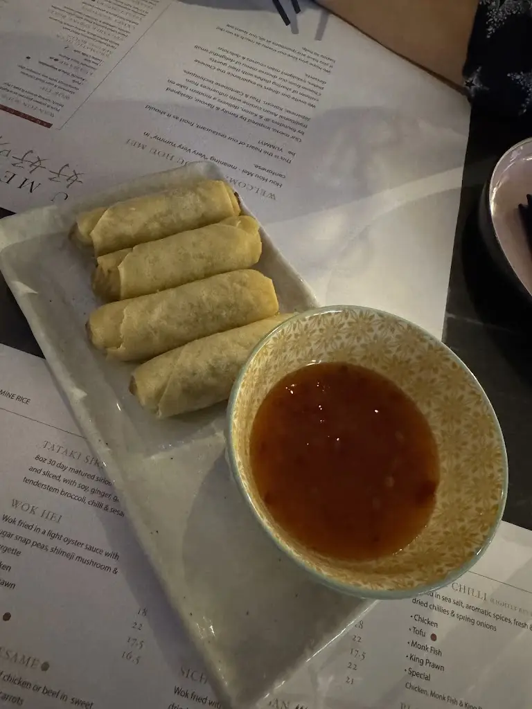 Paul Elliott_Hou Hou Mei_Inverness_review