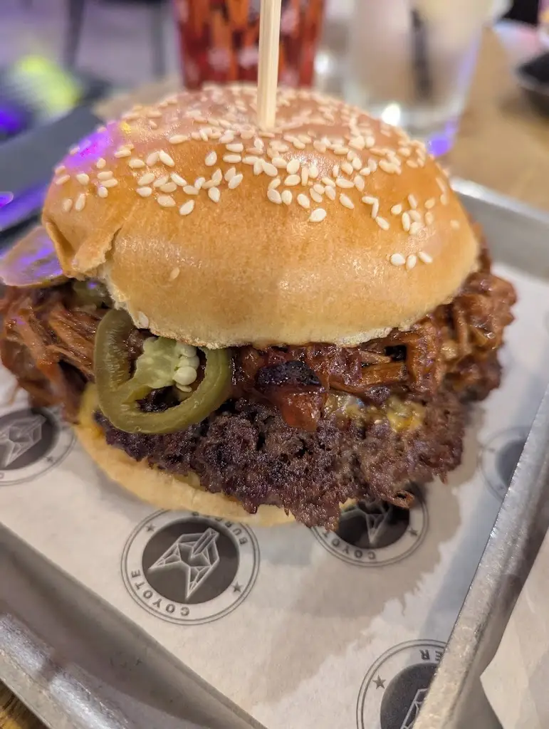 Arron Hiscox_Coyote Burger_Inverness_review