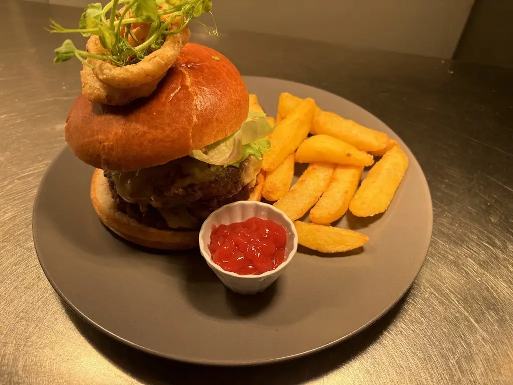 Golf Inn @ Ladybank_Ladybank_slider_image_2