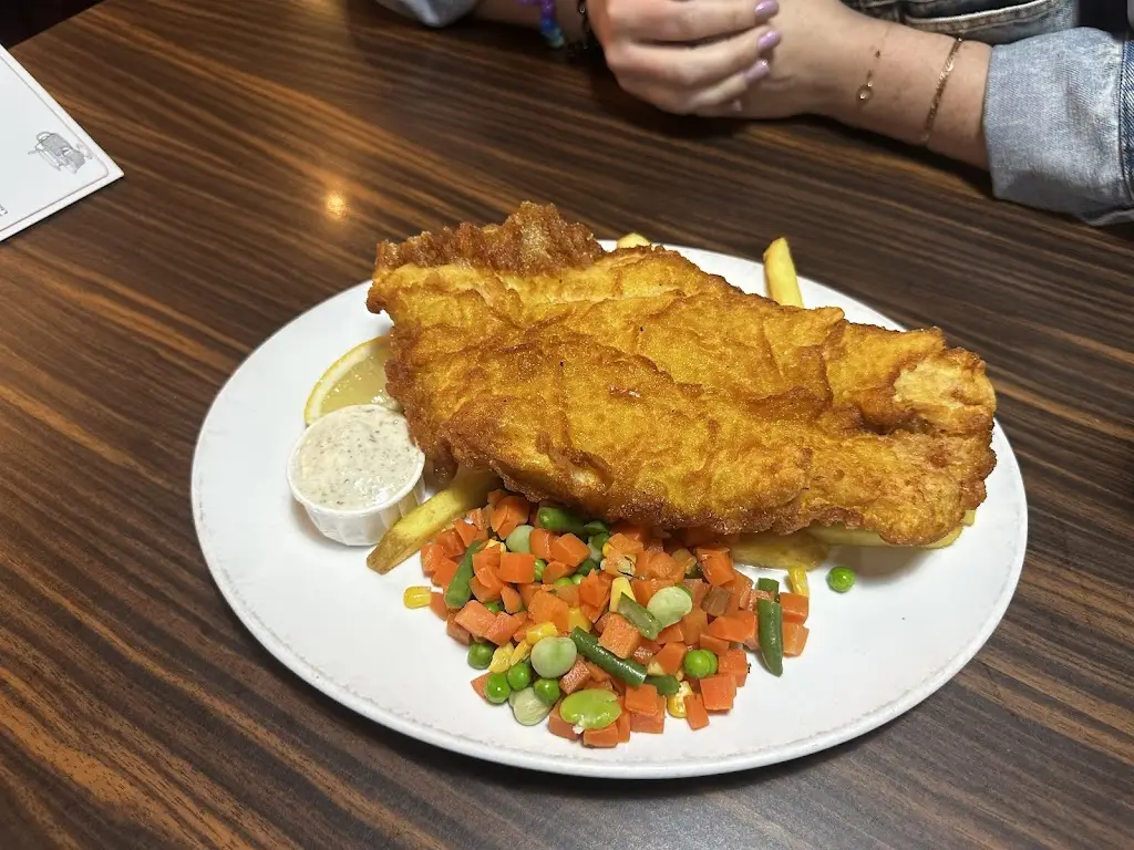 Hatem Amin_Ratho Park_Kirknewton_review