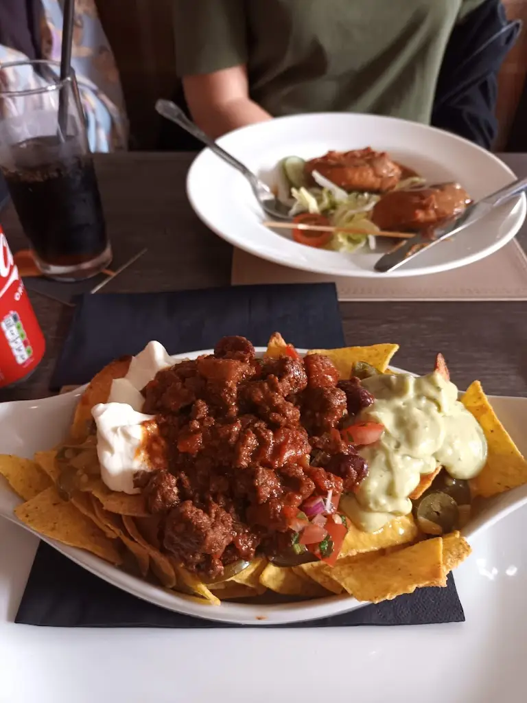 Lee Anderson_Black Bull Inn_Kirknewton_review