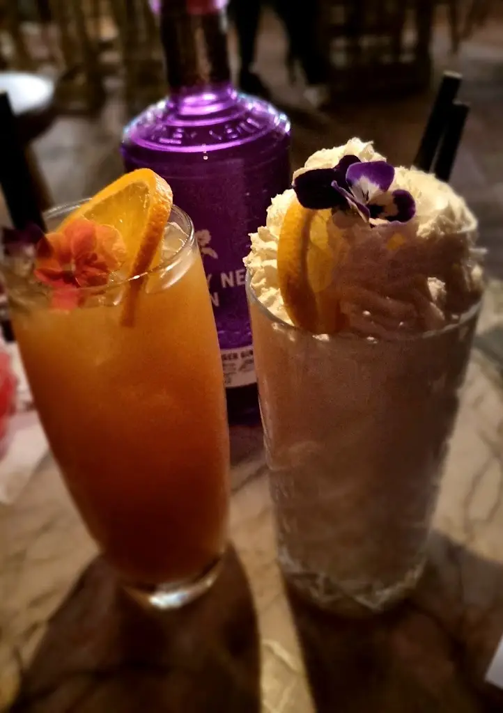 Duchess of Kirkcaldy_Kirkcaldy_slider_image_3