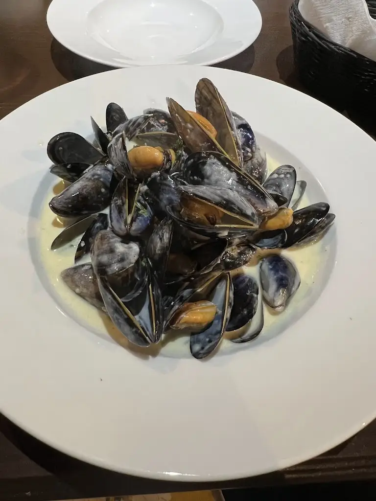 Nicole Culbert_Pane E Vino_Kirkcaldy_review