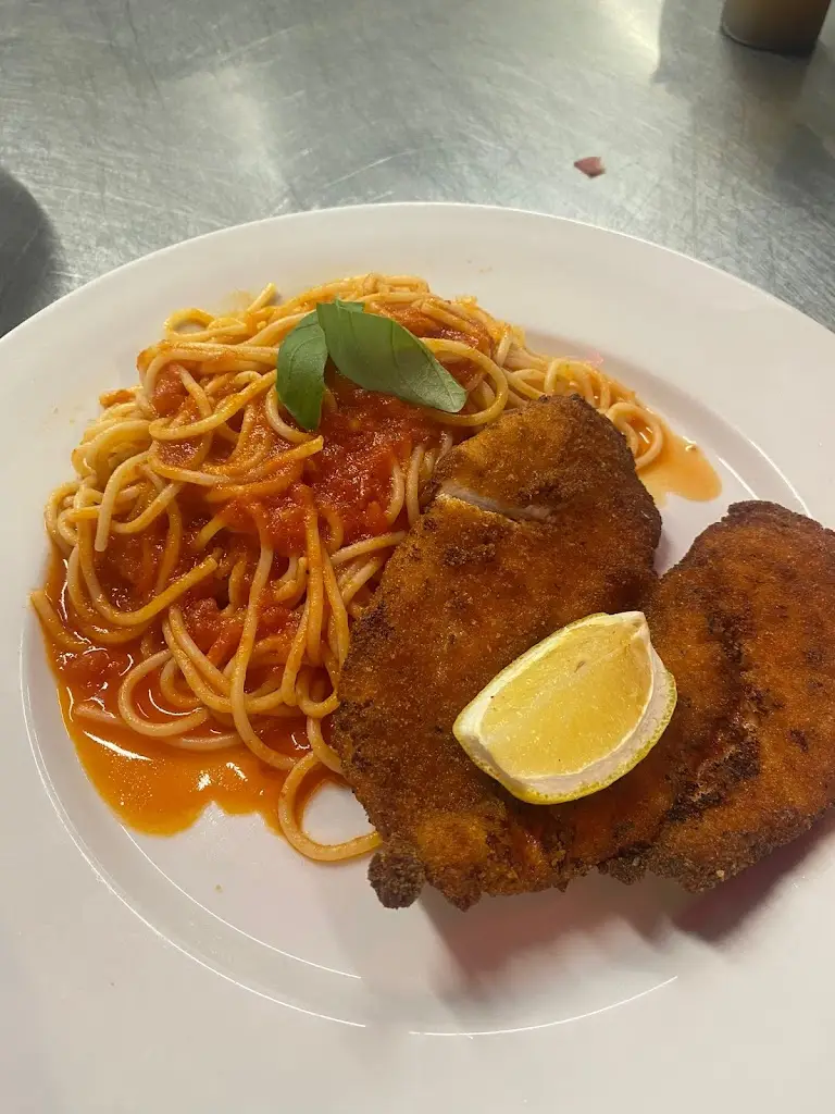 Pane E Vino_Kirkcaldy_slider_image_3