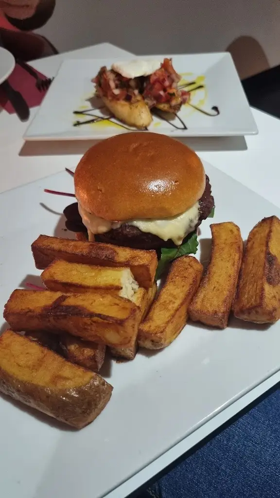 Menu_Cafe Continental_Kirkcaldy_image_3