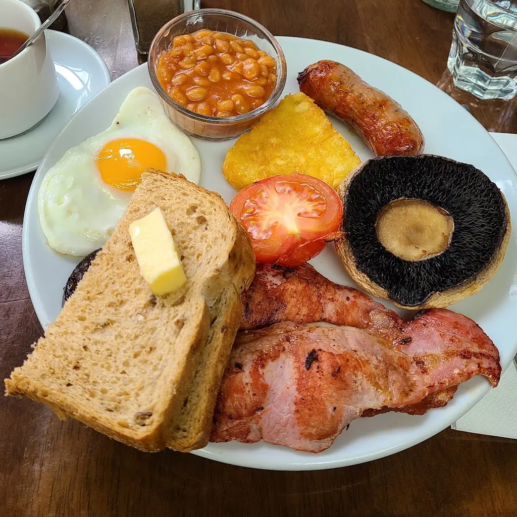 Jay Shen_Byward Kitchen and Bar_Law_review