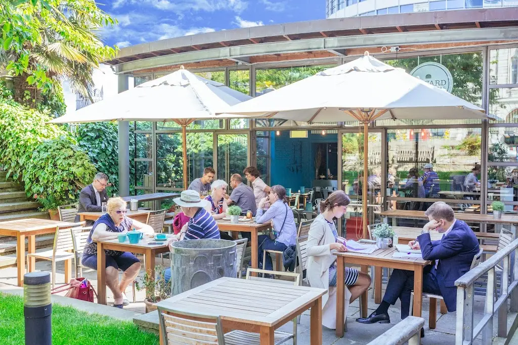 Byward Kitchen and Bar restaurant in Law