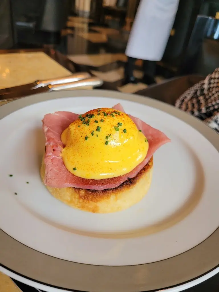 Menu_The Wolseley_Law_image_6