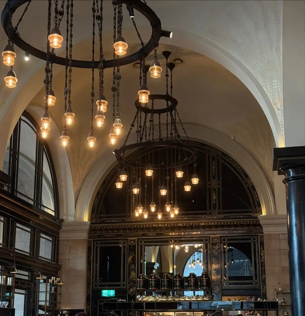 Victoria Gino_The Wolseley_Law_review