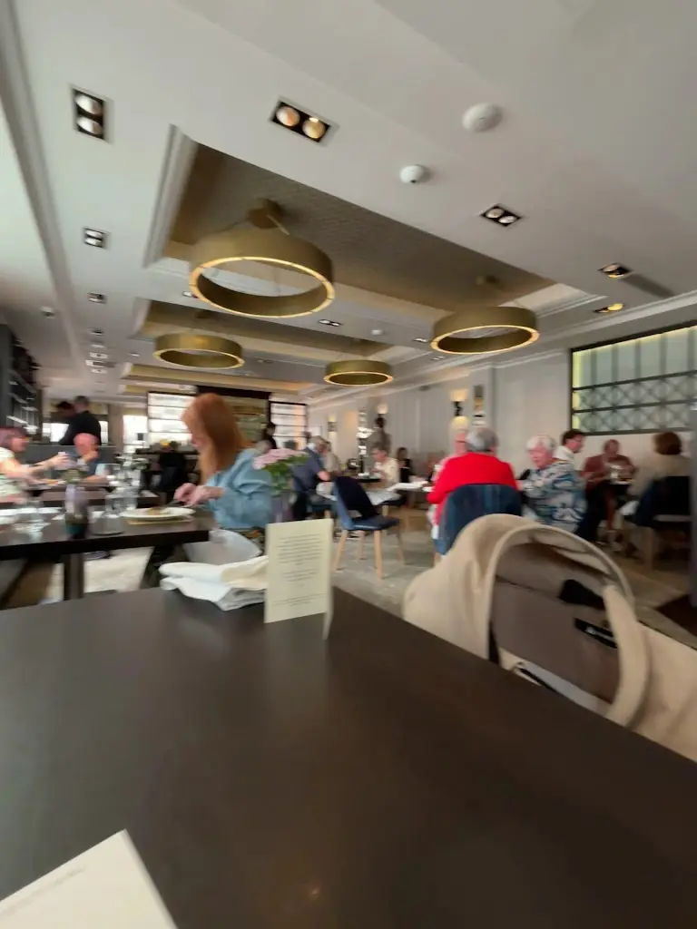 Nick Holzherr_Adam's Restaurant_Birmingham_review