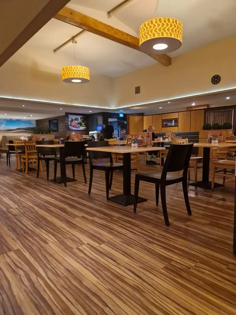 Route 74 Truckstop_Lesmahagow_slider_image_3