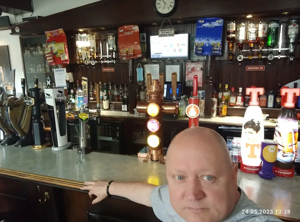 Commercial Inn_Lennoxtown_slider_image_3