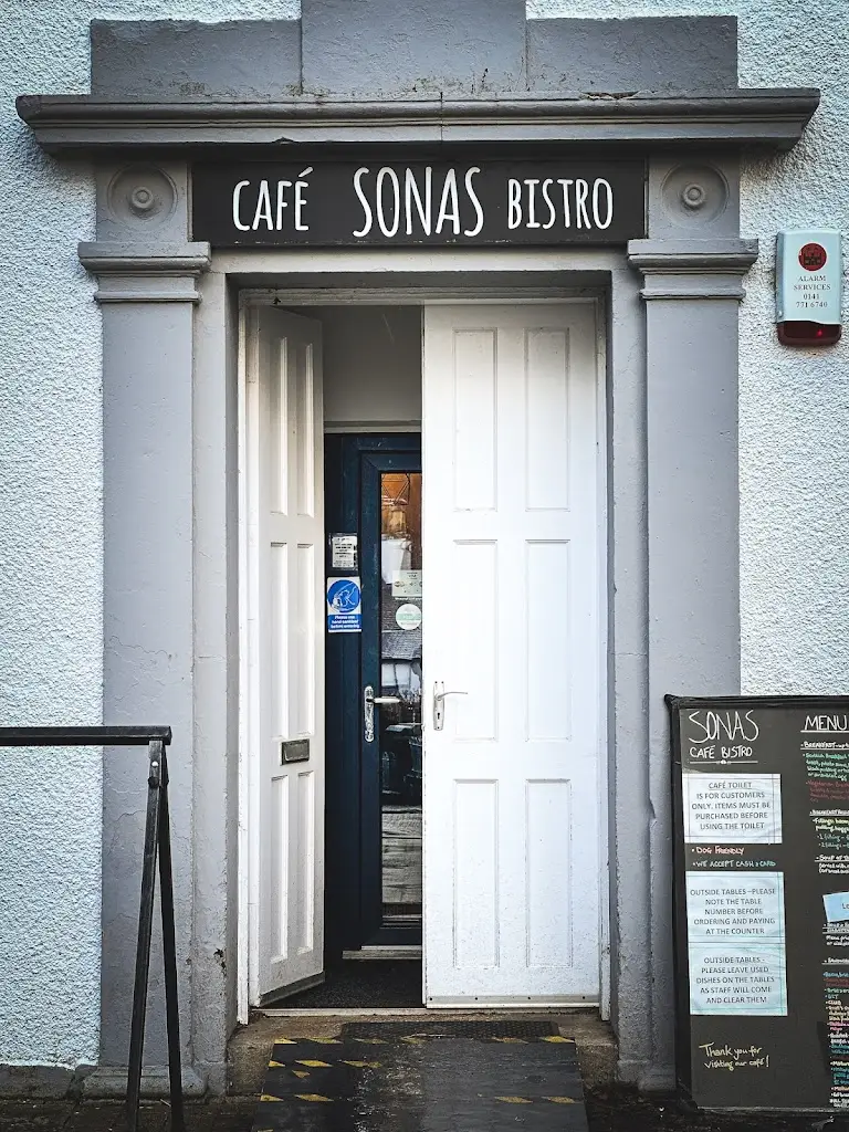 Sonas Café Bistro_Lennoxtown_slider_image_1