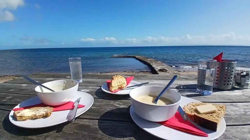 Fifi Tsoi_The Shore_Lamlash_review