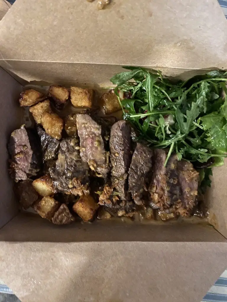 Tom_The French Fox_Lamlash_review