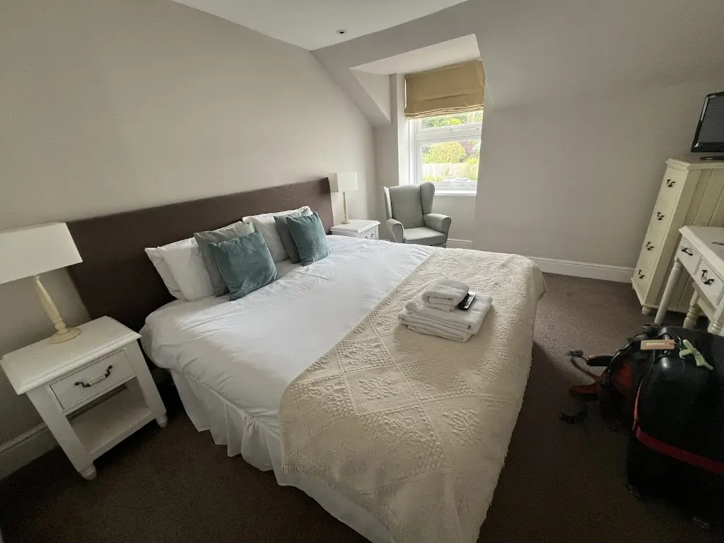 Glenisle Hotel and Bistro_Lamlash_slider_image_3