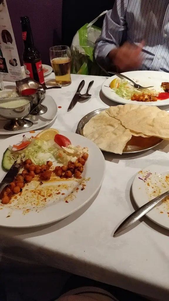 Kishen Patel_Laboni Restaurant_Aldridge_review