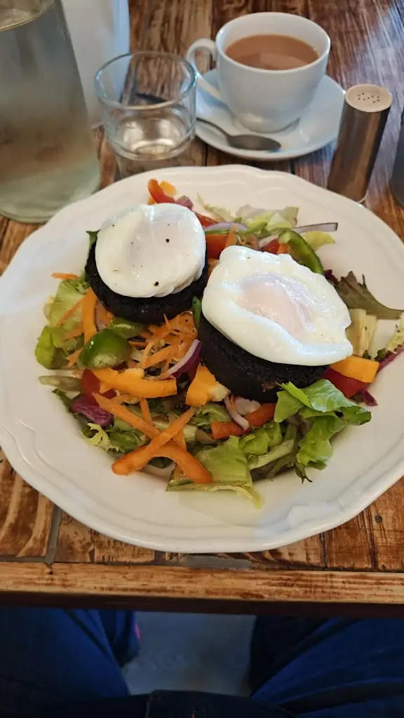 Donna Smith_Marco’s Kitchen_Kincardine_review