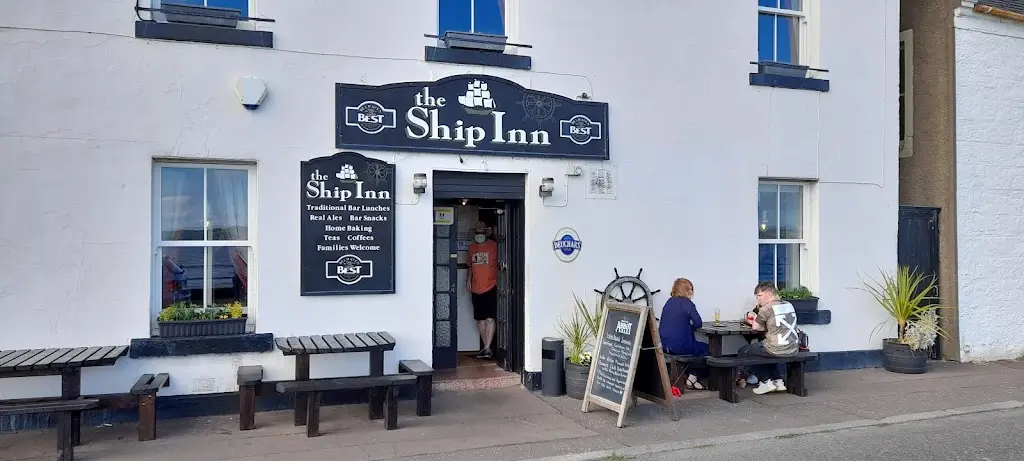 The Ship Inn_Limekilns_slider_image_1