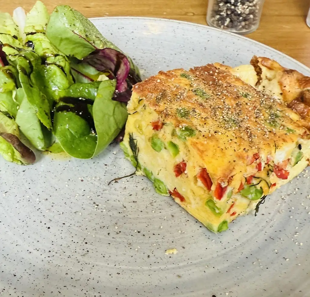 Sundial Cafe_Limekilns_slider_image_3