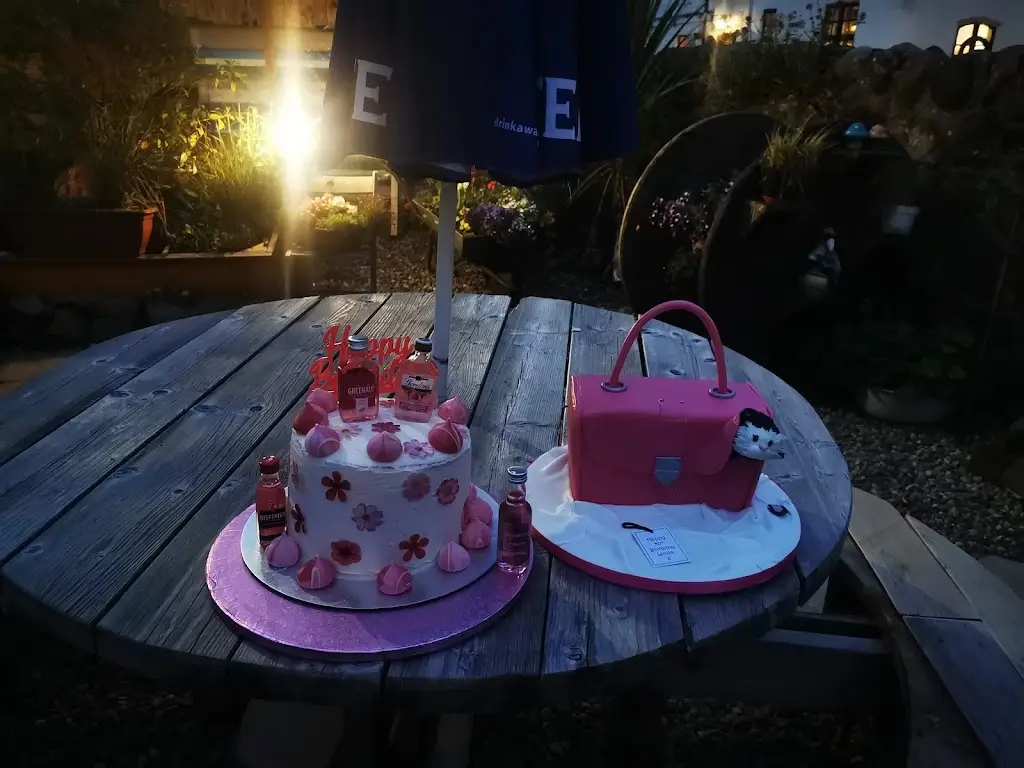 Commercial Arms_Leuchars_slider_image_3