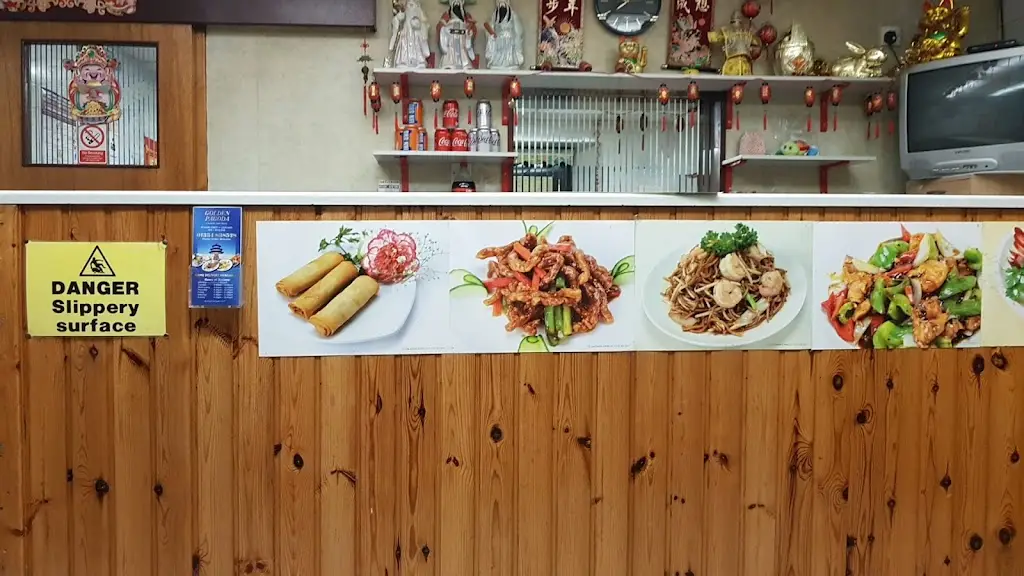 Golden Pagoda restaurant à Leuchars